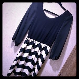 Millibon Large  Chevron Black & Tan Dress